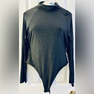 Cupio women’s sz XL NWT Gray Turtleneck Thong Bodysuit